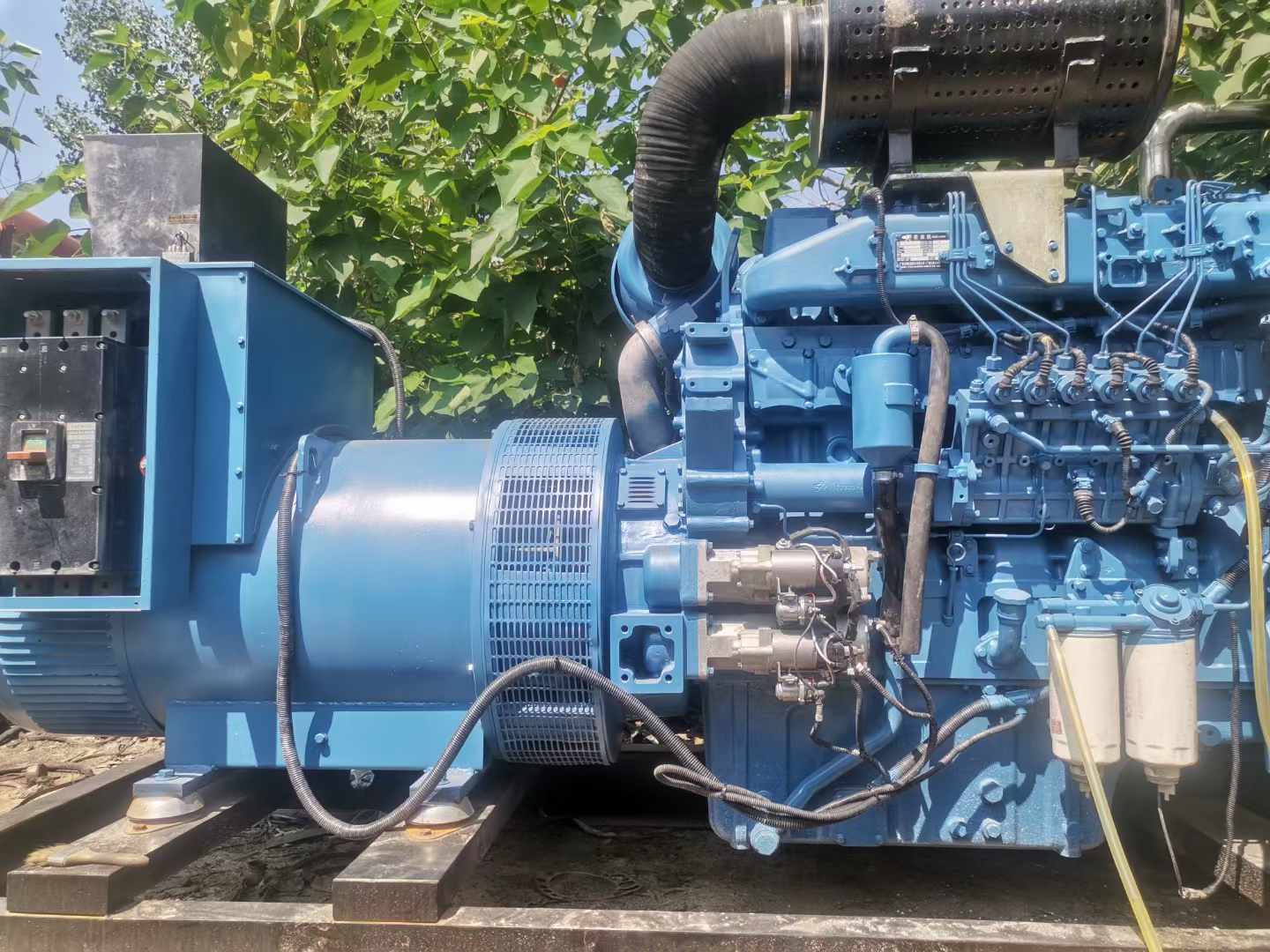 南谯详细说明降低 800kW 柴油发电机输出电流波动的方法